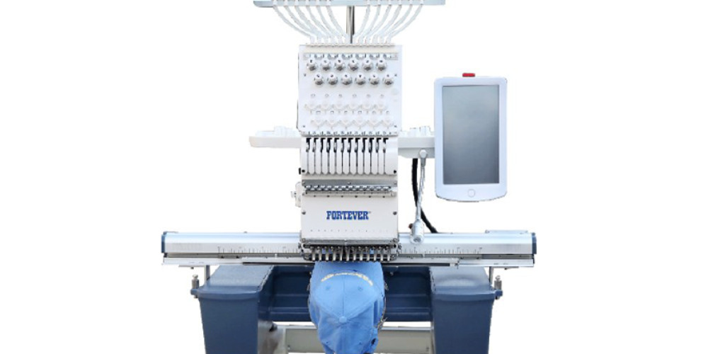 Masina de brodat  240 x 360