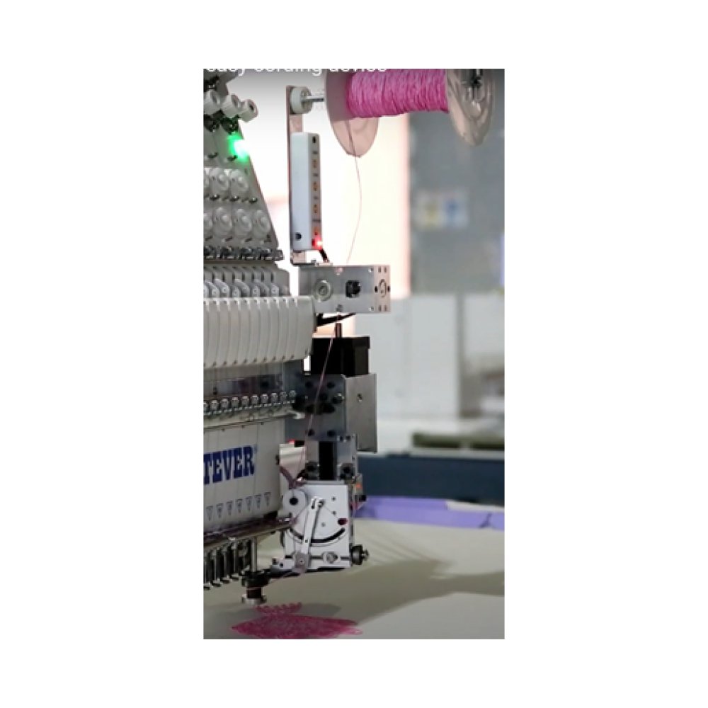 Dispozitiv pentru cusut FRINGHIE